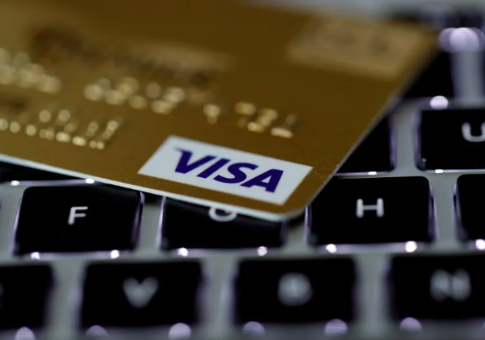 Visa anuncia estratégias para comércio com IA e stablecoins em cartões